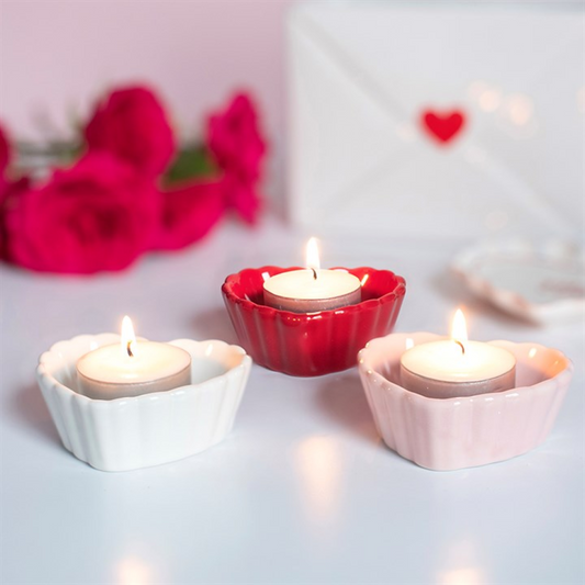 Set of 3 Scalloped Heart Tealight Holders